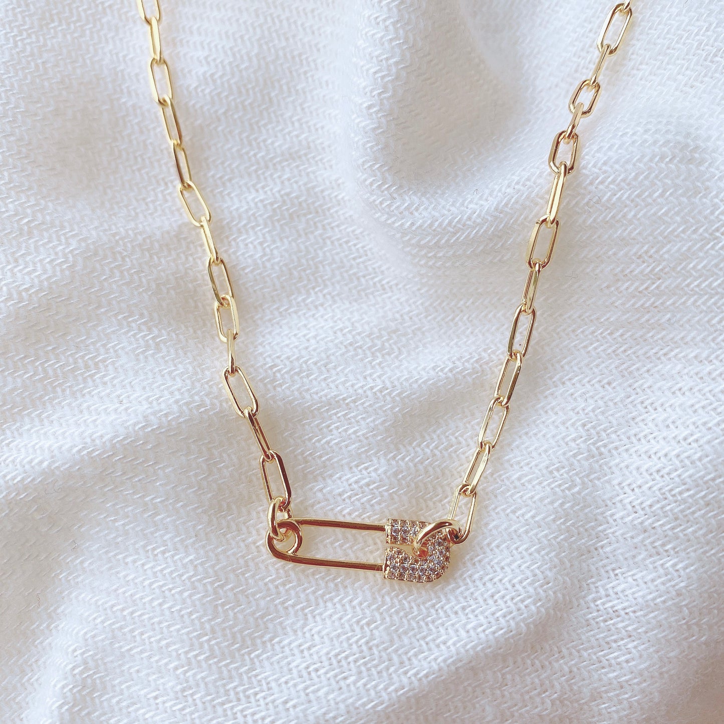 Link Chain Paper Clip Choker